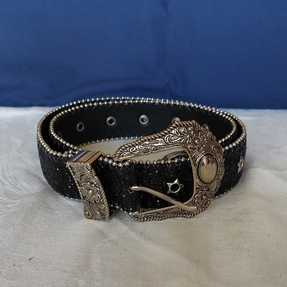 NWOT Black Belt with Ornate Silver Buckle